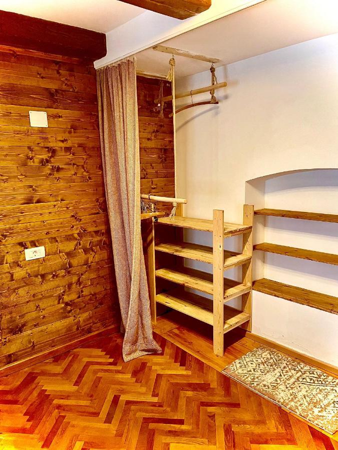 Apartmán Apartament Rustic In Centrul Istoric Brašov Exteriér fotografie
